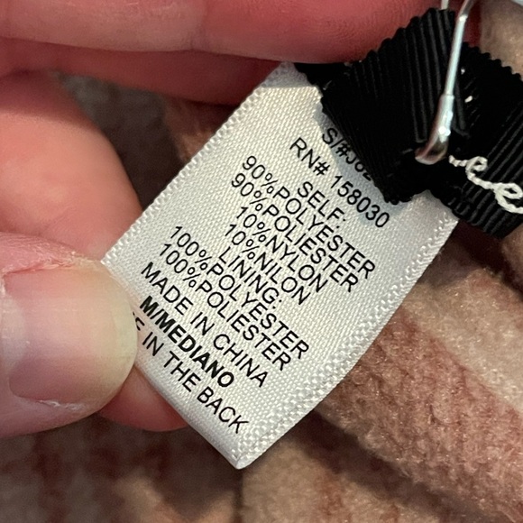 Love tree reversible tan pink plaid fuzzy shacket jacket - Picture 6 of 9